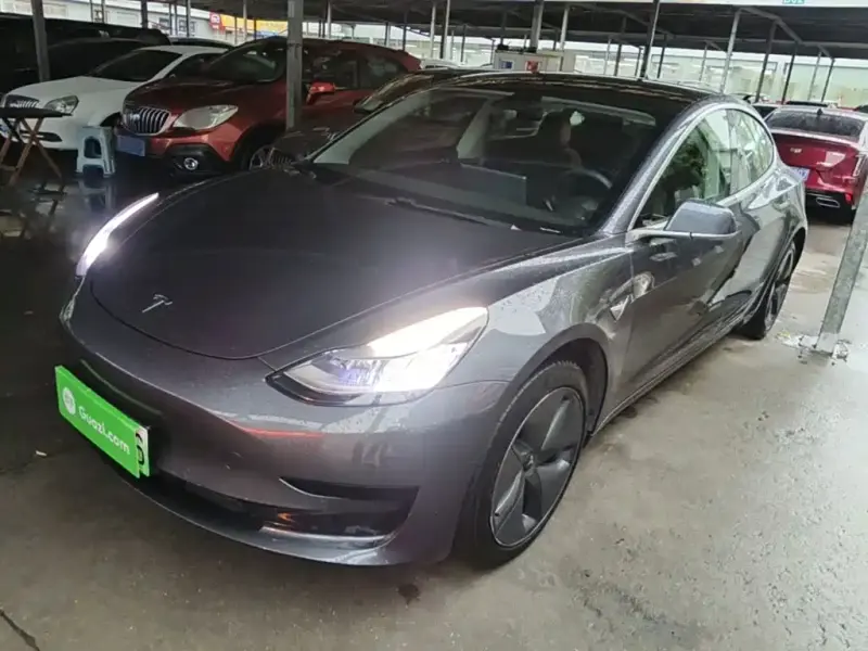 Tesla Model 3, 2021
