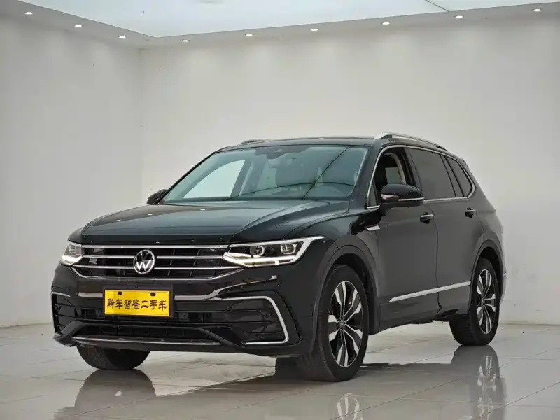 Volkswagen Tiguan L, 2023