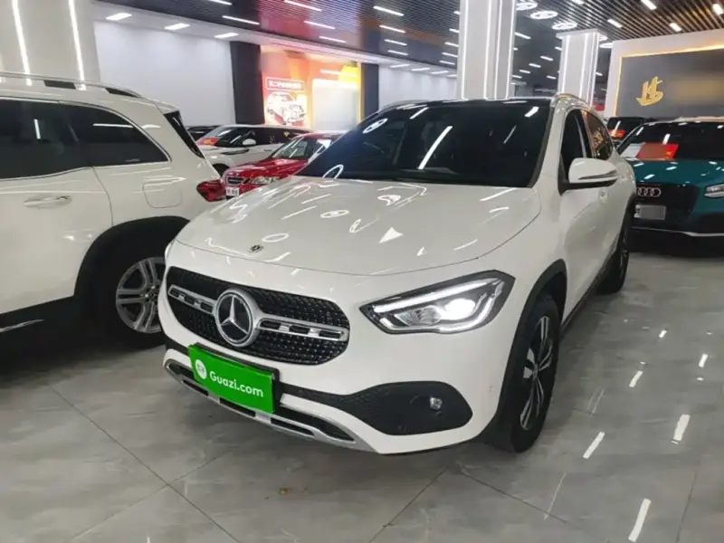 Mercedes-Benz GLA, 2021 — фото 1