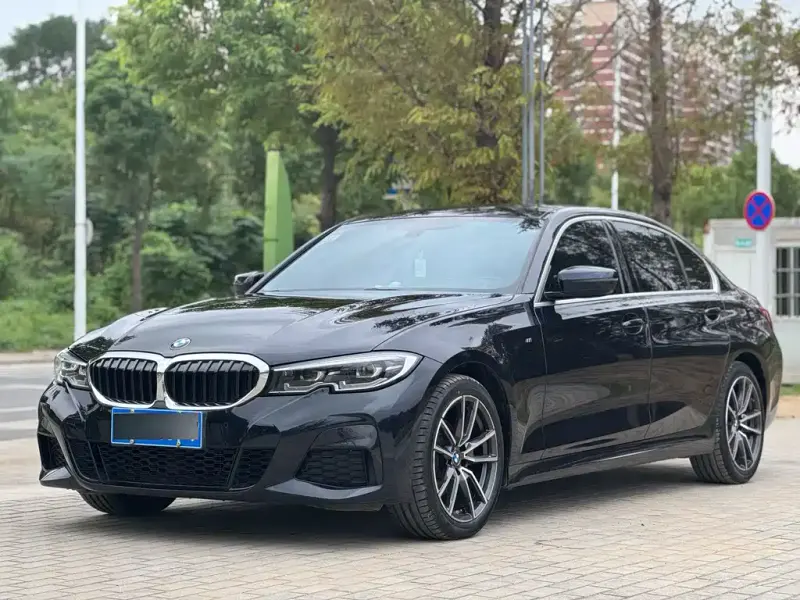 BMW 3 Series, 2021