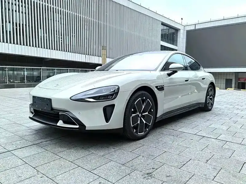 Xiaomi SU7, 2024