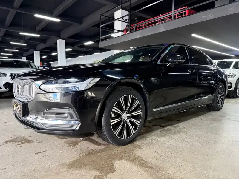 Volvo S90, 2021