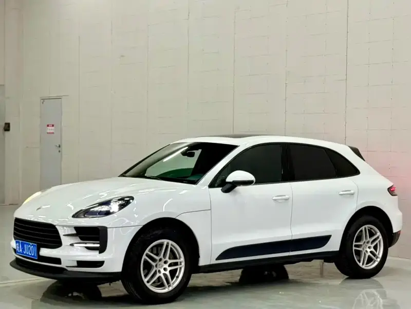 Porsche Macan, 2019 — фото 1