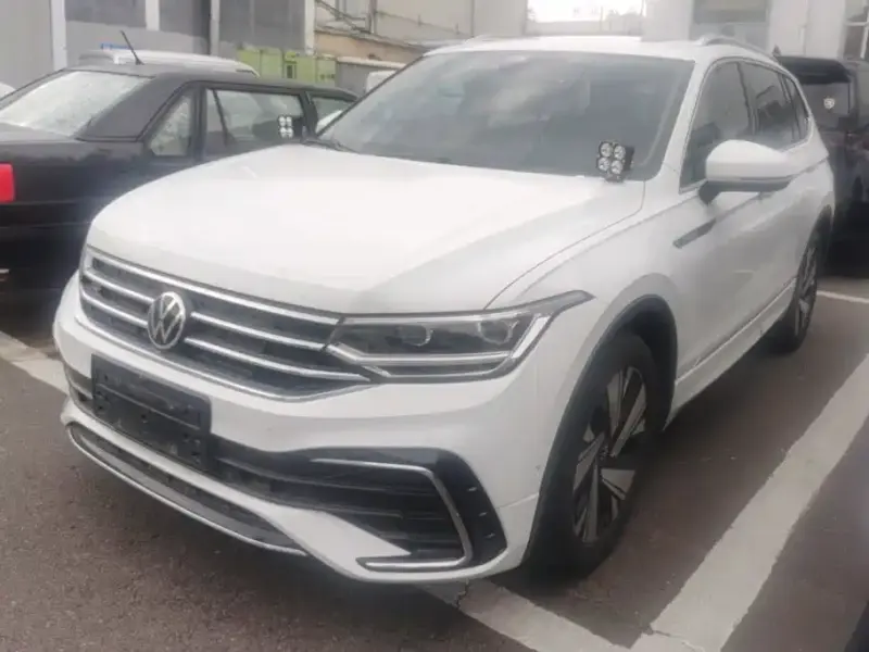 Volkswagen Tiguan L, 2023