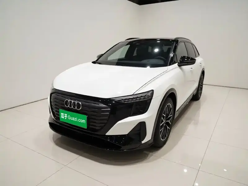 Audi Q5 e-tron, 2023