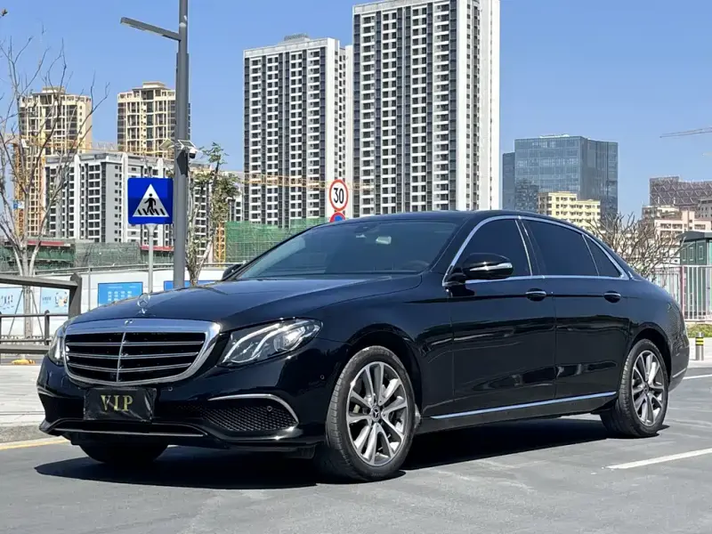 Mercedes-Benz E-Class, 2019 — фото 1