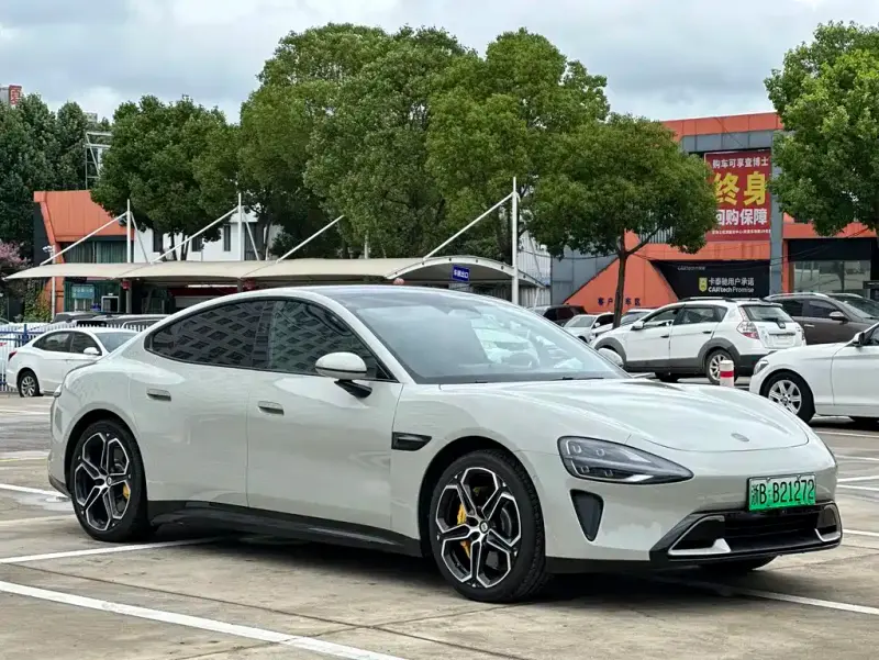 Xiaomi SU7, 2025