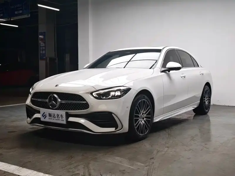 Mercedes-Benz C-Class, 2024