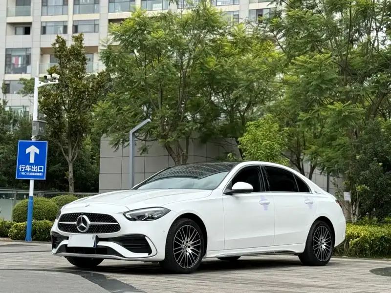 Mercedes-Benz C-Class, 2022