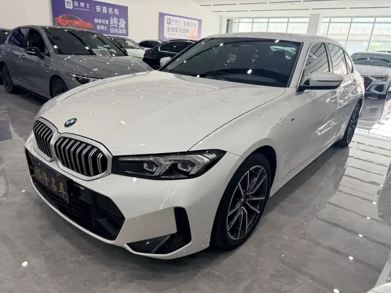 BMW 3 Series, 2023
