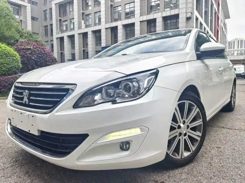 Peugeot 408, 2015