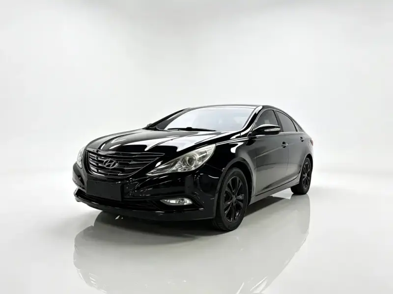 Hyundai Sonata, 2012