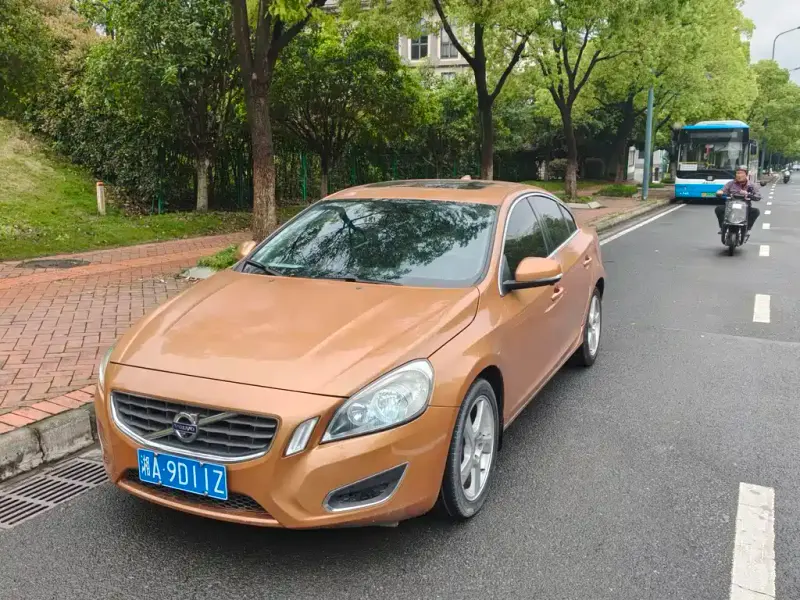 Volvo S60 (Import), 2012