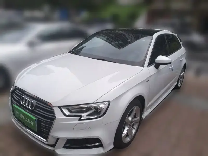 Audi A3, 2018 — фото 1