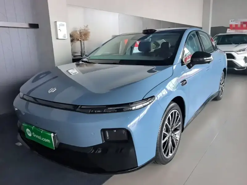 Leapmotor B01, 2025