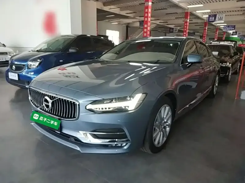 Volvo S90, 2020