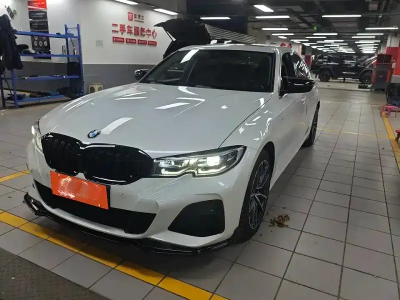 BMW 3 Series, 2021