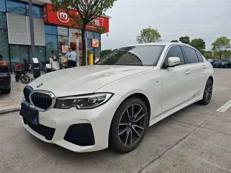 BMW 3 Series, 2020