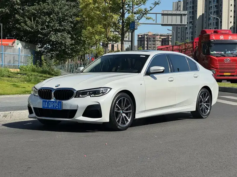 BMW 3 Series, 2021