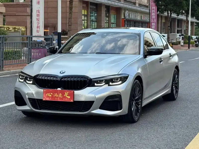 BMW 3 Series, 2022