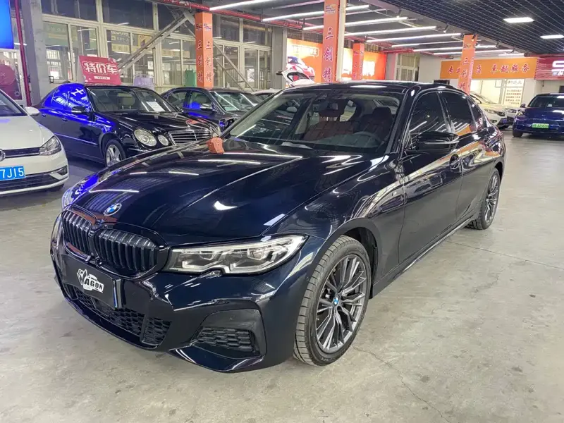 BMW 3 Series, 2022
