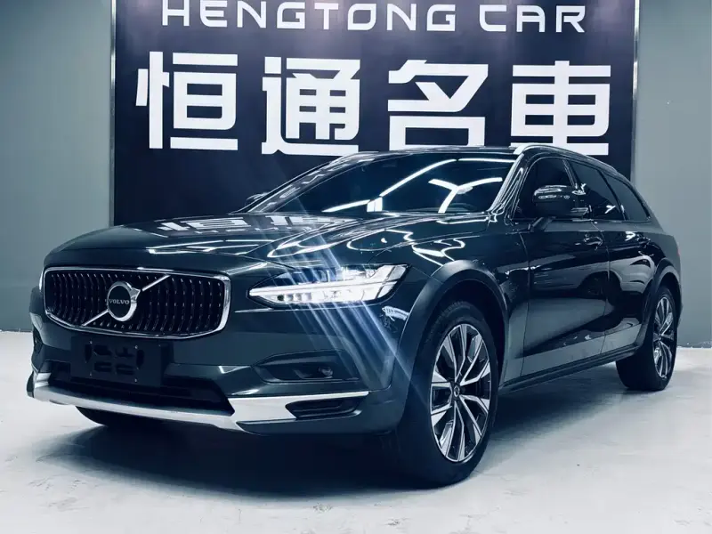 Volvo V90, 2021