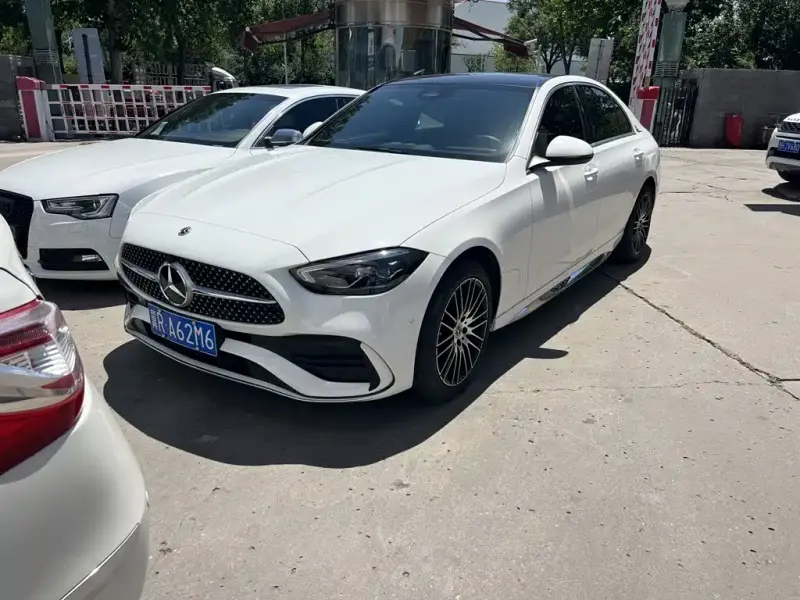 Mercedes-Benz C-Class, 2022