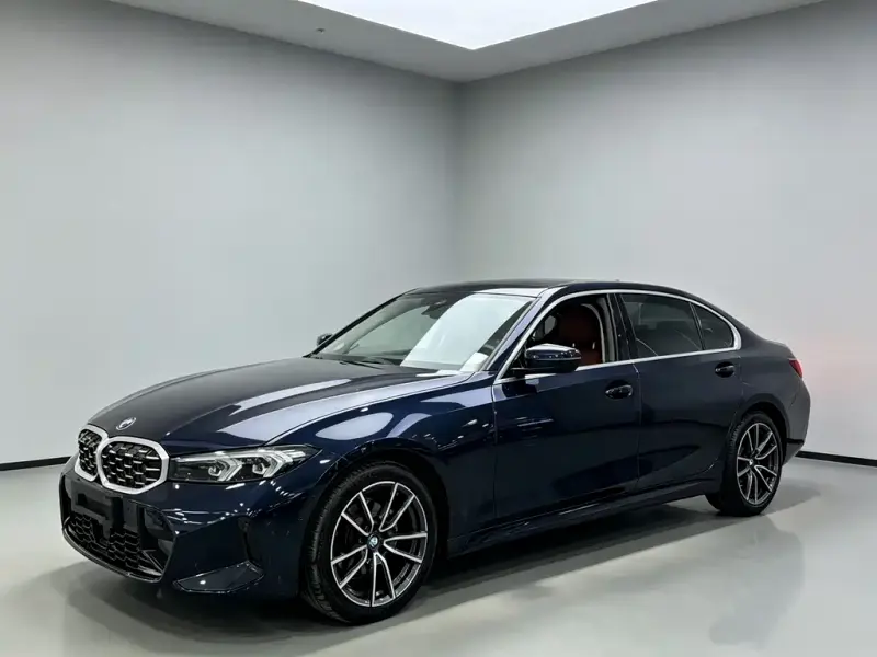 BMW 3 Series, 2025
