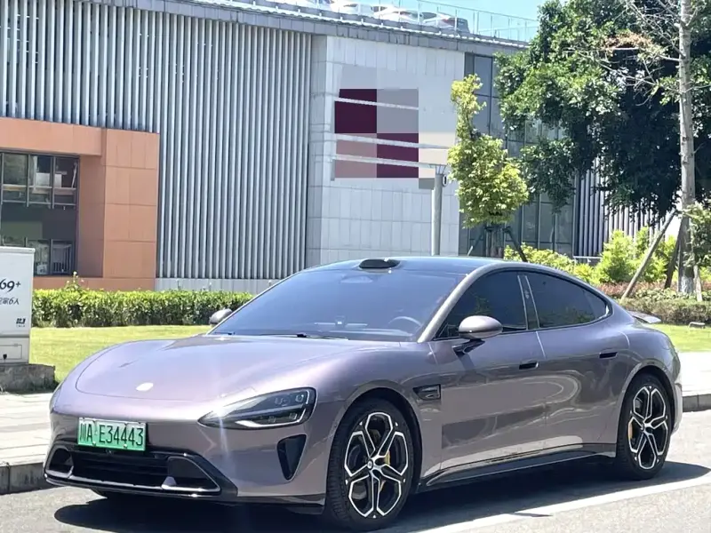 Xiaomi SU7, 2025