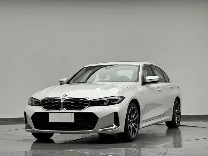BMW 3 Series, 2025