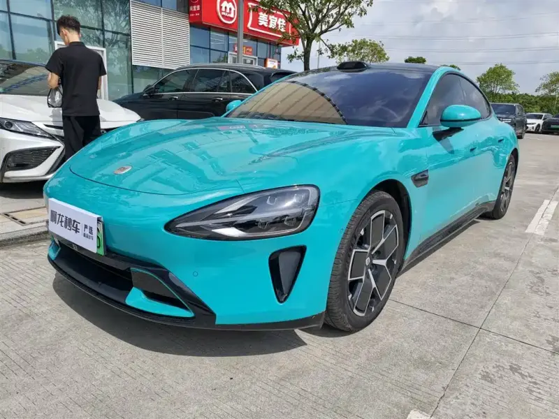 Xiaomi SU7, 2025