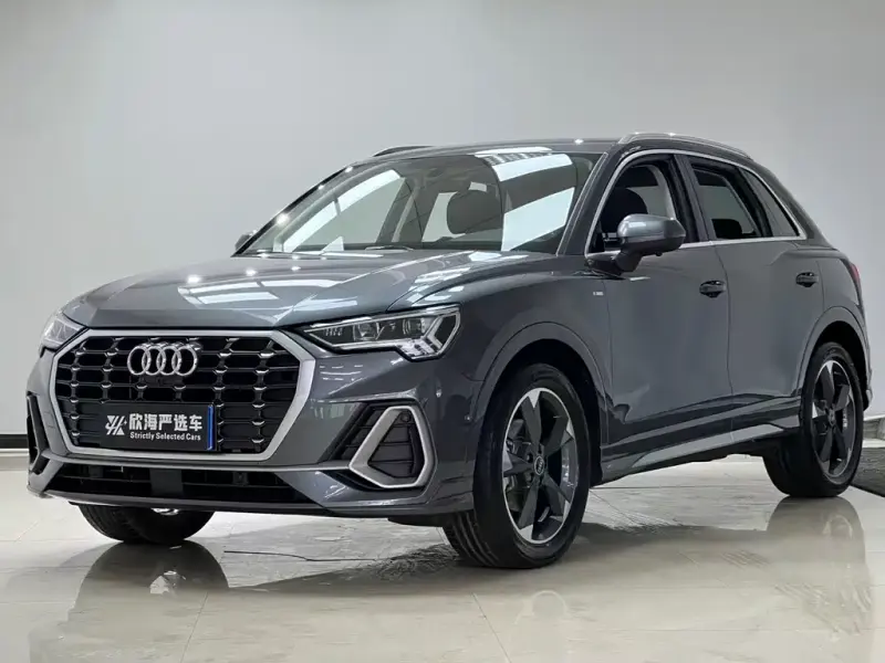 Audi Q3, 2022