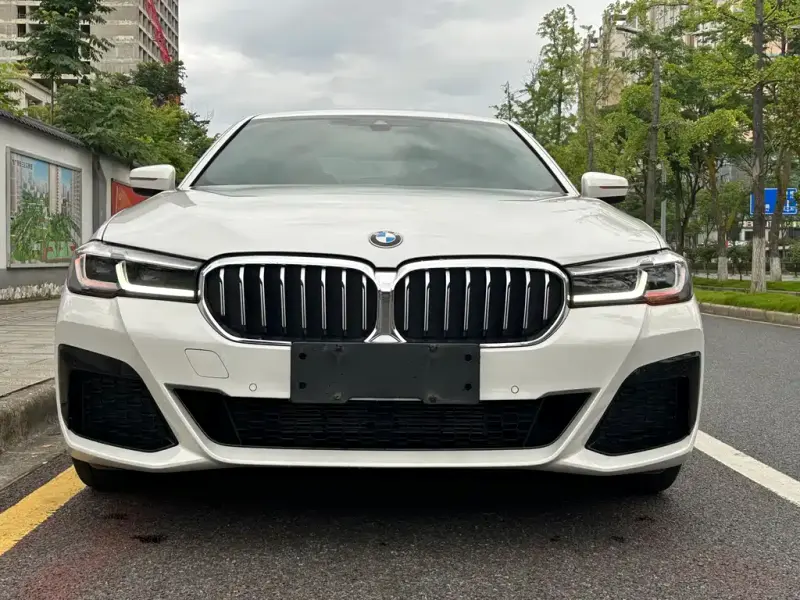 BMW 5 Series, 2023
