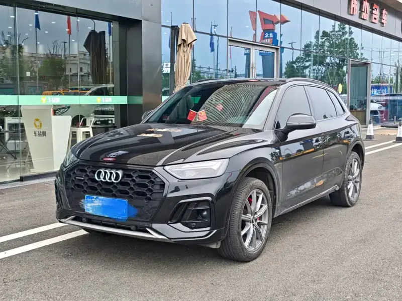 Audi Q5L, 2024