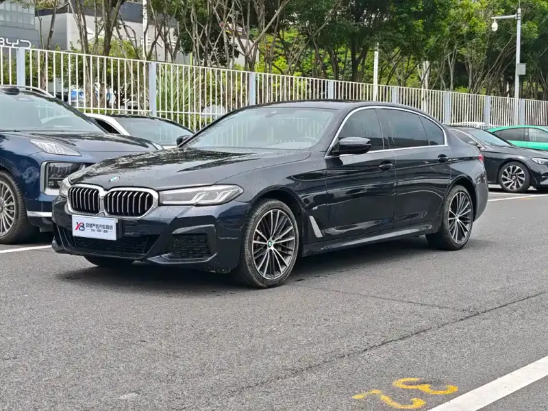 BMW 5 Series, 2022