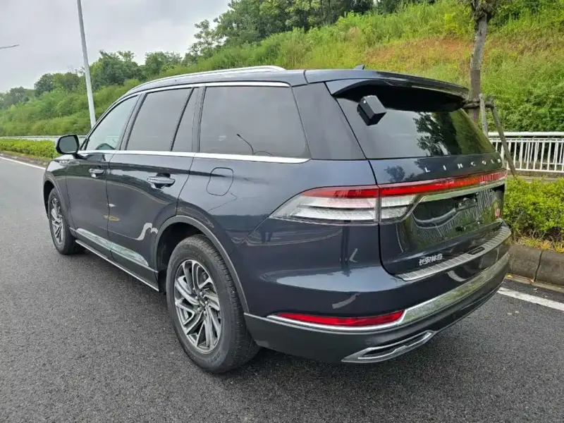 Lincoln Aviator, 2023