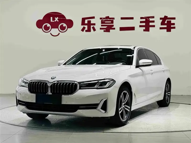 BMW 5 Series, 2023
