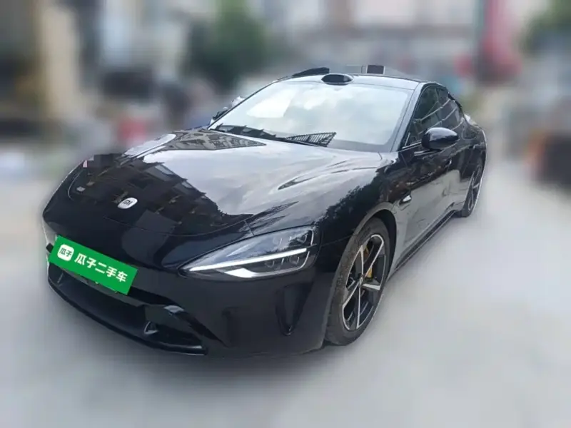 Xiaomi SU7, 2025