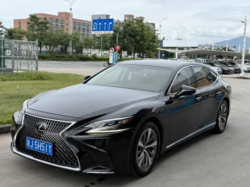 Lexus LS, 2018