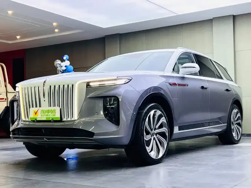 Hongqi E-HS9, 2023