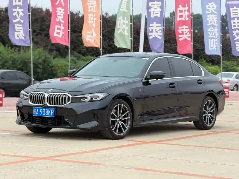 BMW 3 Series, 2023