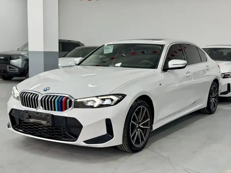BMW 3 Series, 2023