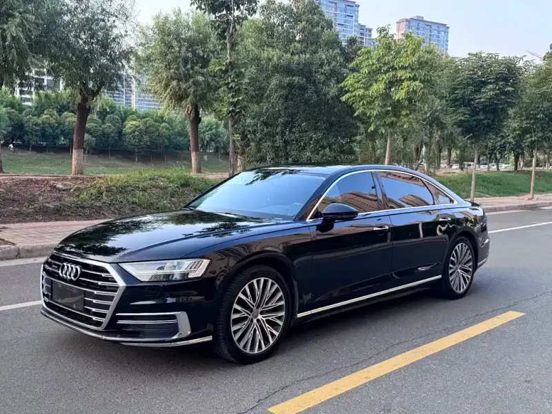 Audi A8, 2018 — фото 1