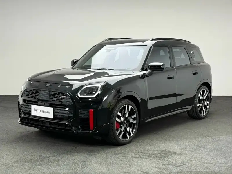 MINI JCW Countryman, 2024 — фото 1