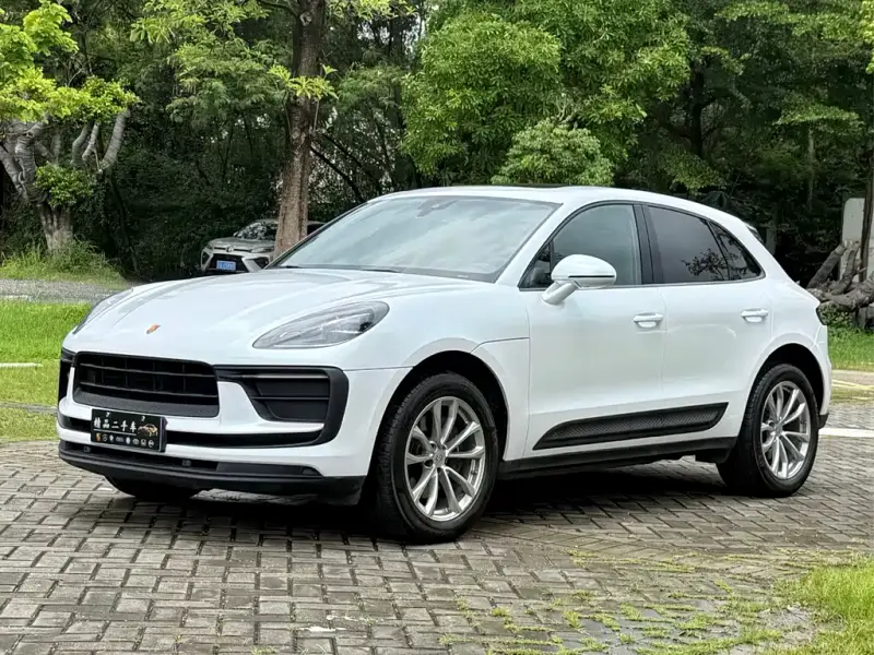 Porsche Macan, 2023