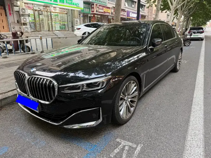 BMW 7 Series, 2022