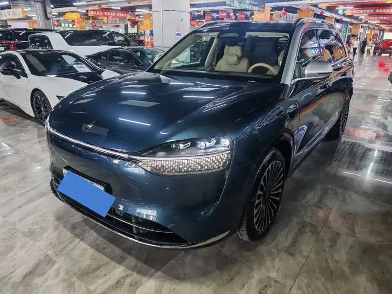 AITO M9, 2025