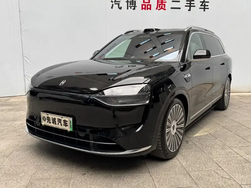 AITO M9, 2025