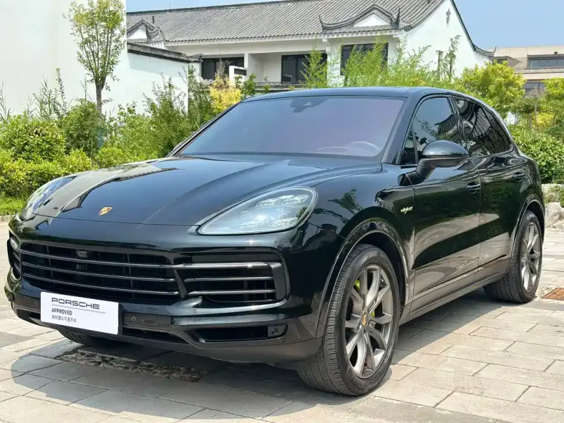 Porsche Cayenne Hybrid, 2022 — фото 1