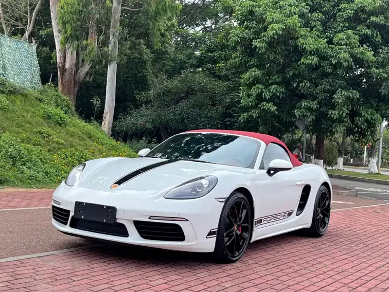Porsche 718, 2024